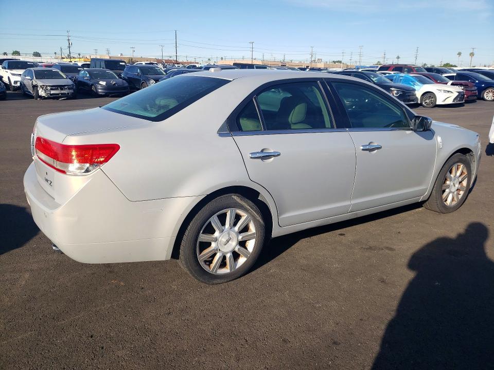 2010 Lincoln Townhouse MKZ