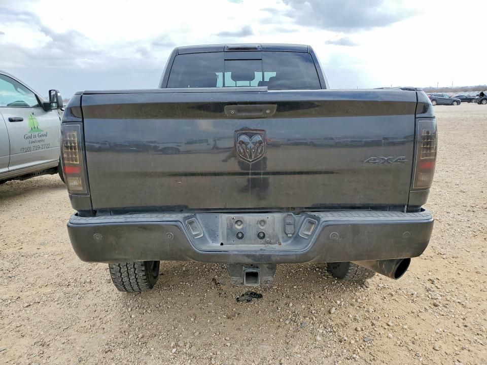 2015 Dodge Ram 2500 slt