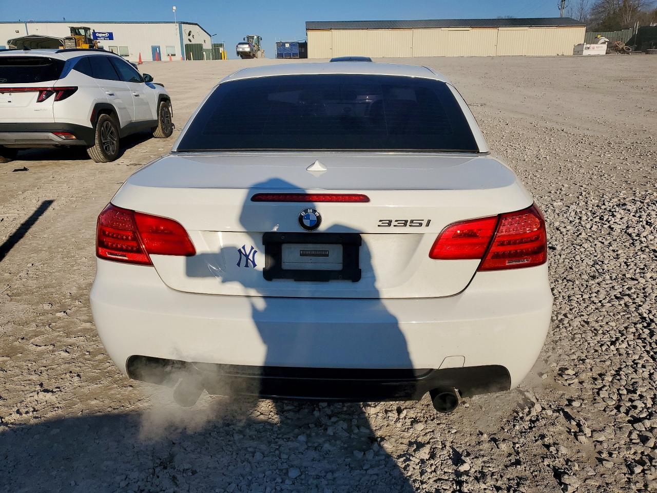 2011 BMW 335 i