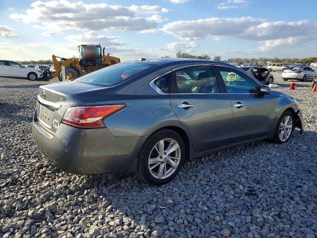 2015 Nissan Altima 2.5 SV