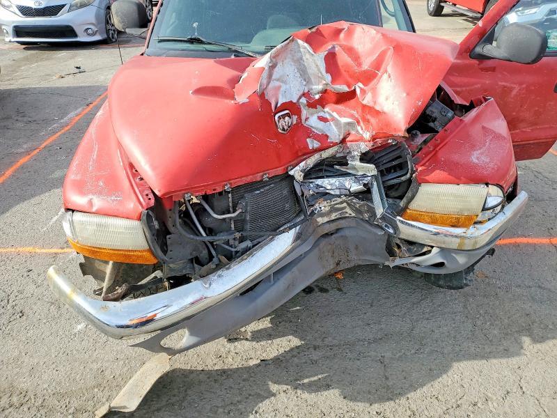 2000 Dodge Dakota Quattro