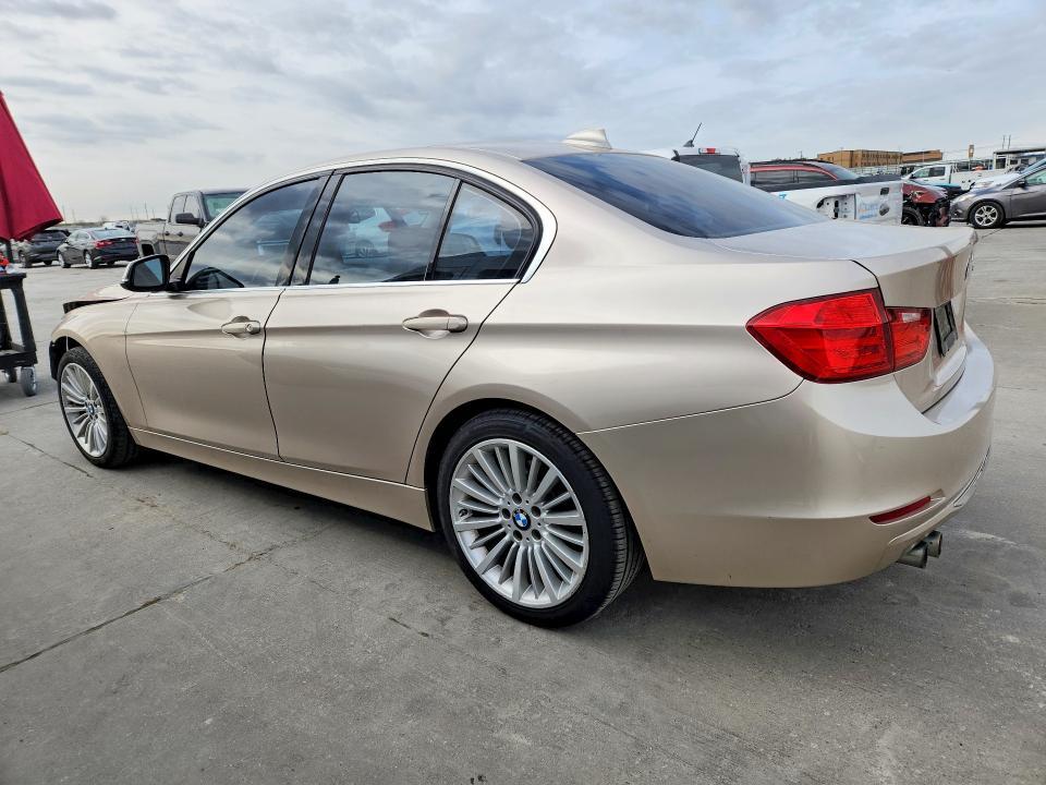 2015 BMW 328 i