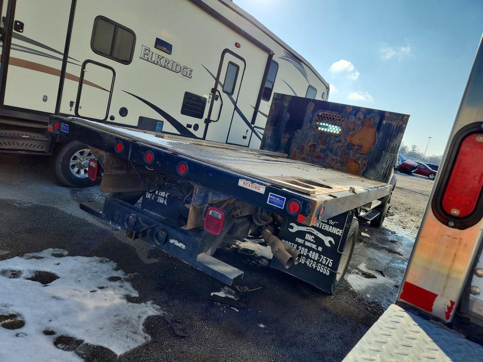 2017 Ford F450 Super Duty Flatbed Truck