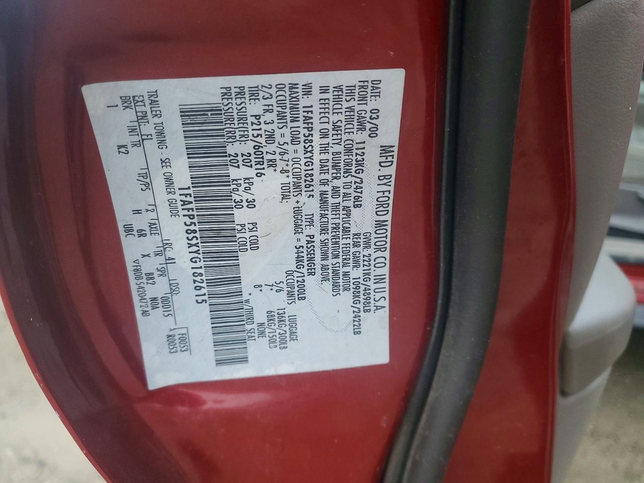 2000 Ford Taurus se