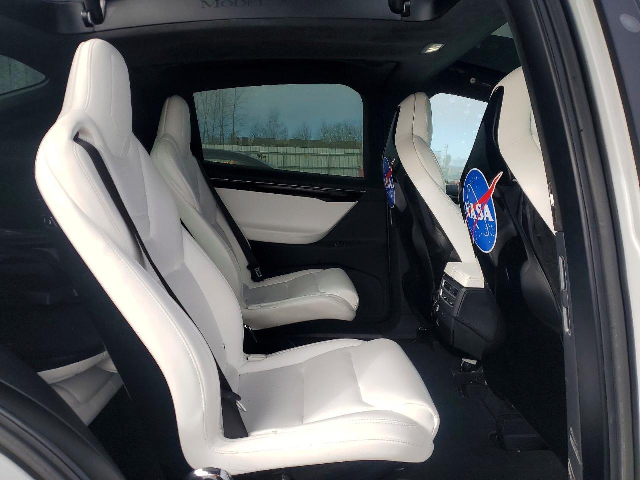 2017 Tesla Model x