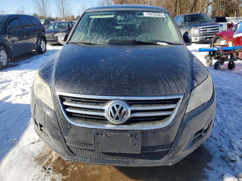 2011 Volkswagen Tiguan s