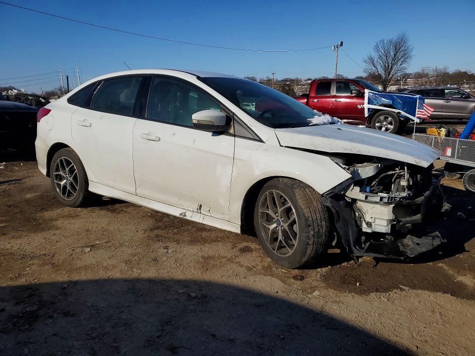 2016 Ford Focus se