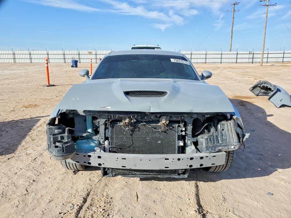 2021 Dodge Challenger gt