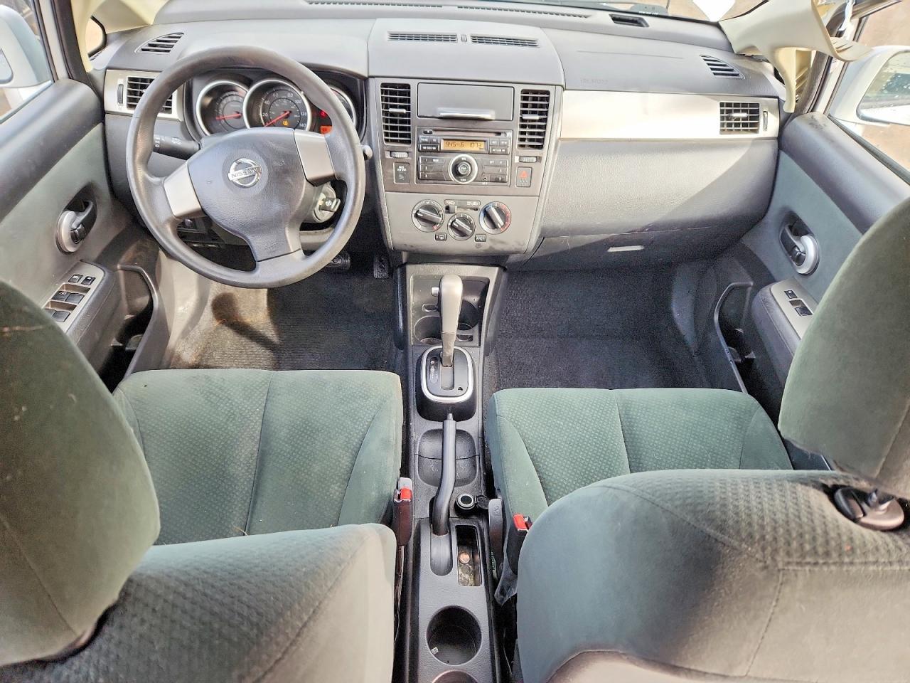 2012 Nissan Versa s