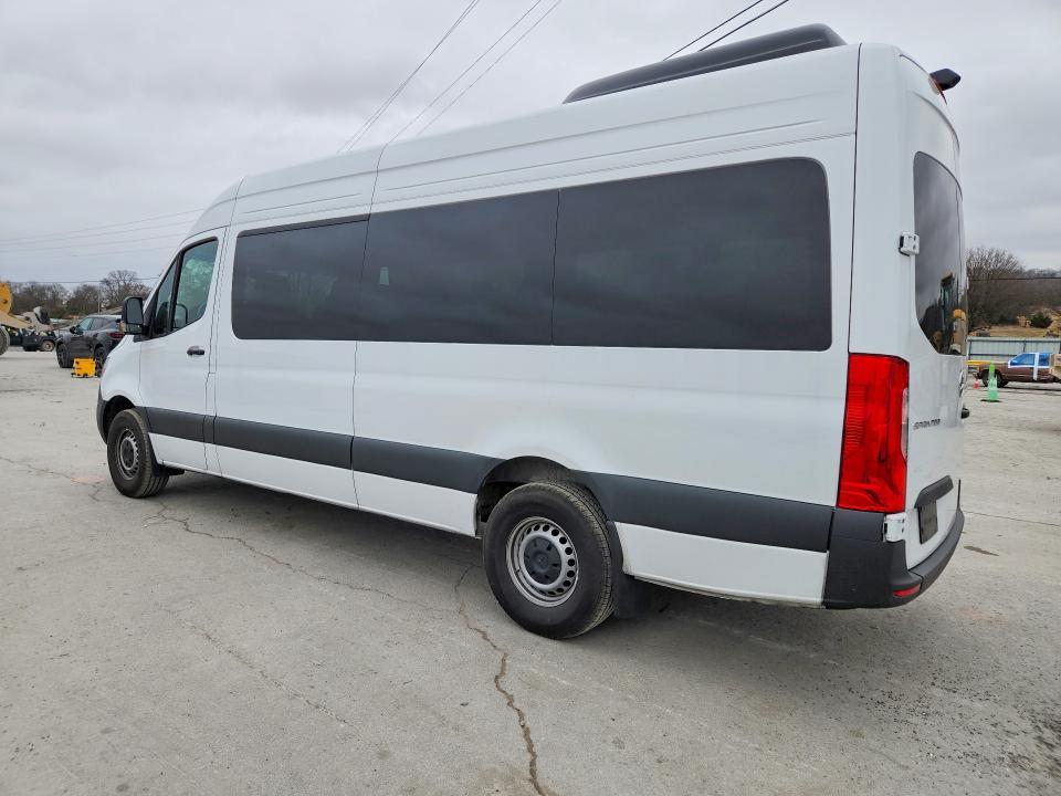 2025 Mercedes-Benz Sprinter 2500