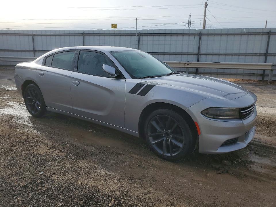 2015 Dodge Charger se