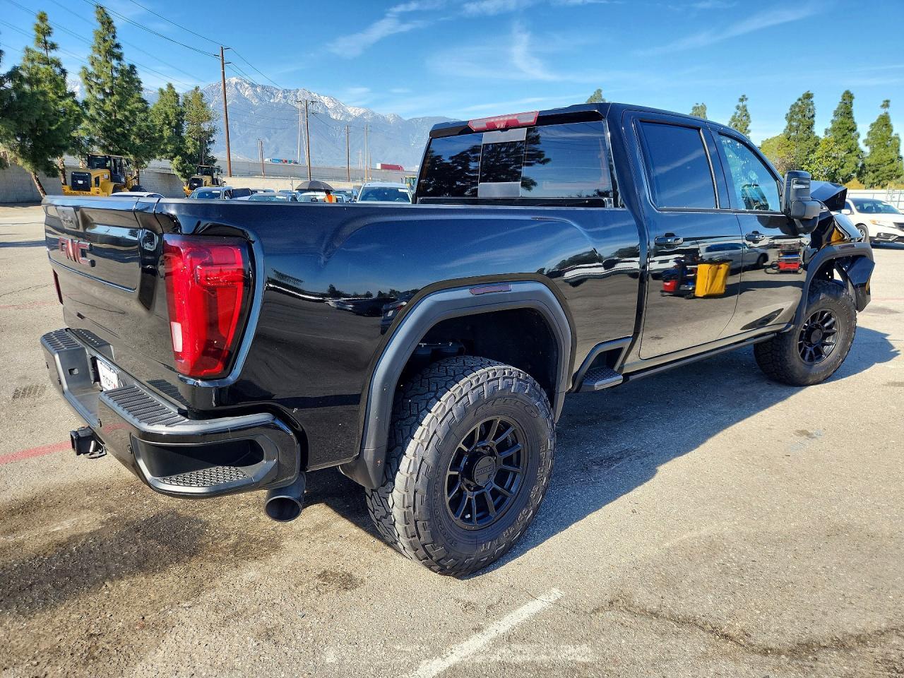 2021 GMC Sierra K2500 AT4