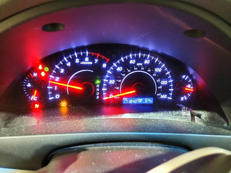 2010 Toyota Camry le