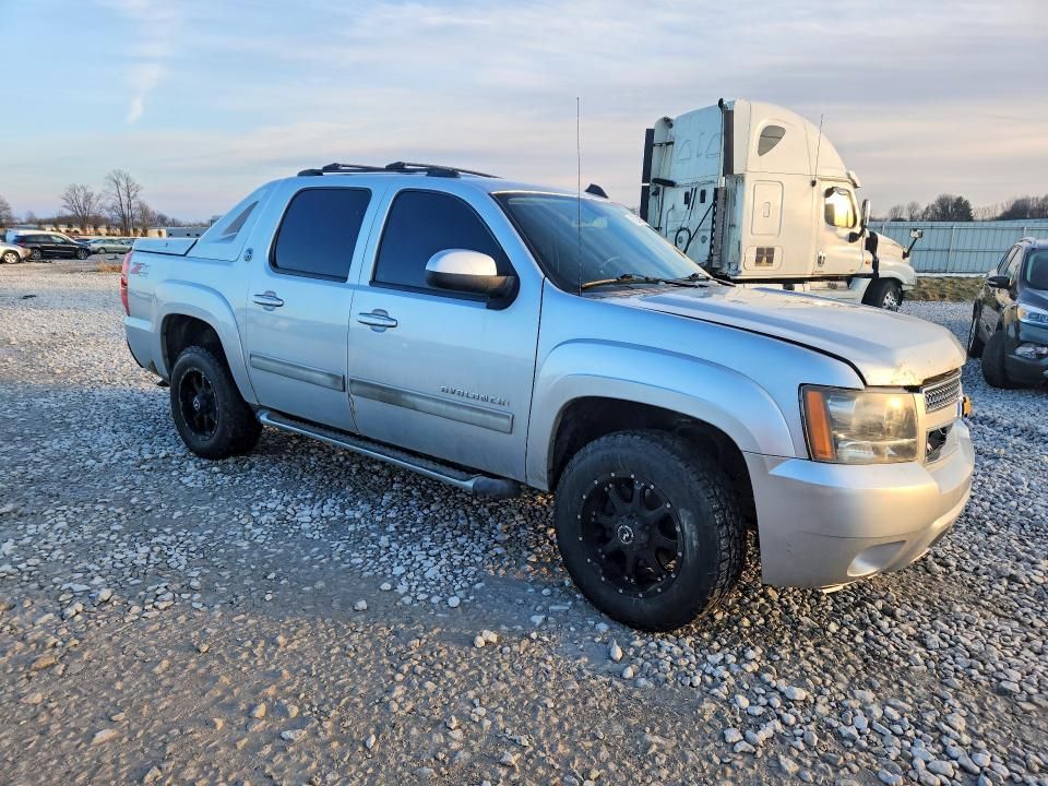 2013 Chevrolet Avalanche lt