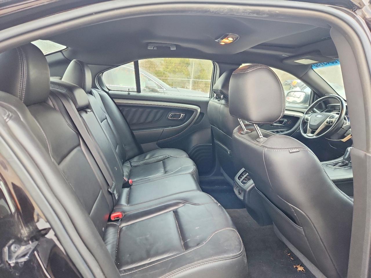 2013 Ford Taurus sel