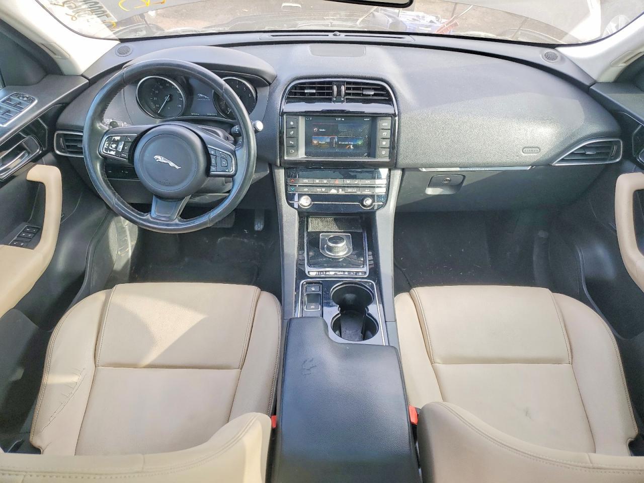 2017 Jaguar F-pace Premium