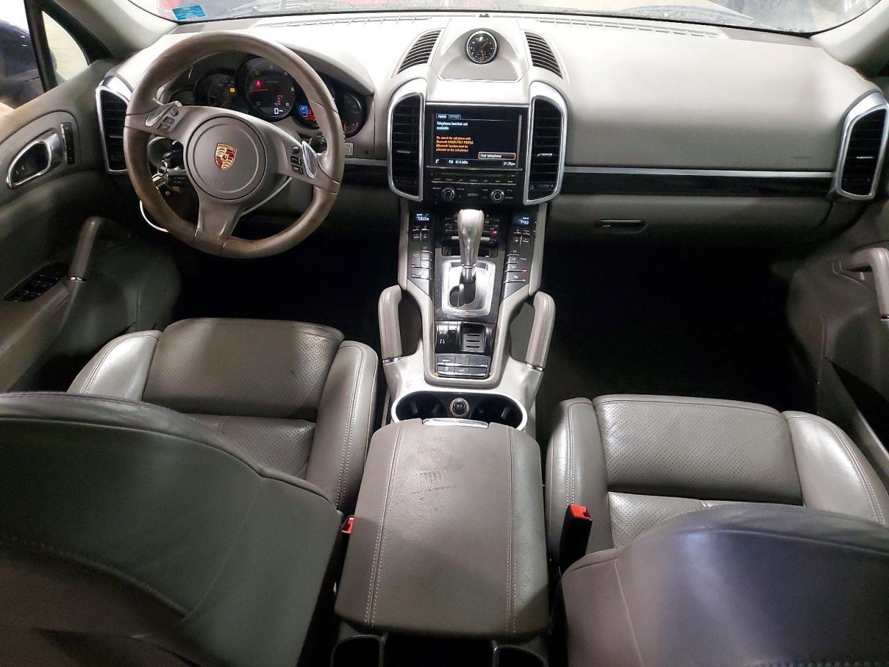 2013 Porsche Cayenne