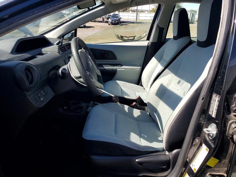 2013 Toyota Prius c one