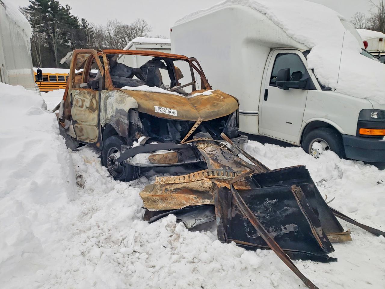 2024 Chevrolet Express G3500