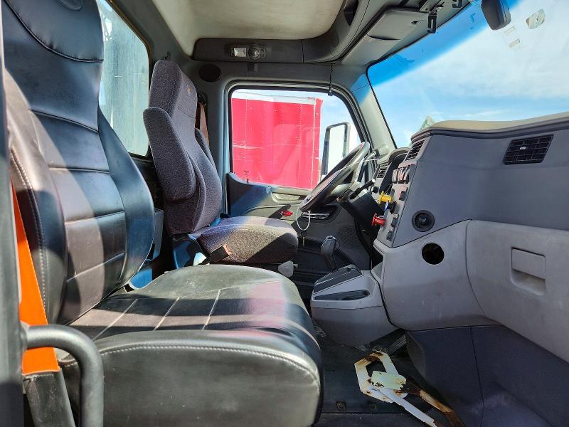2017 Peterbilt 579-Semi Truck