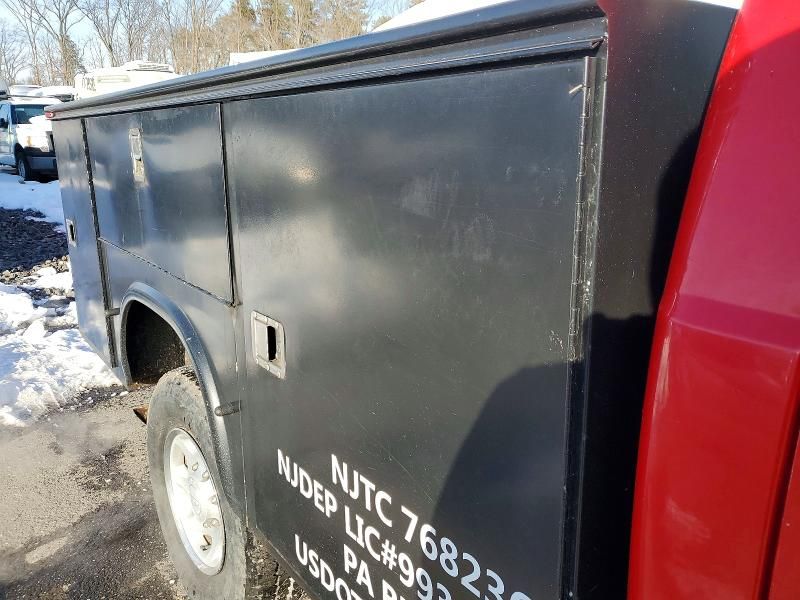 2002 Ford F350 SRW Super Duty