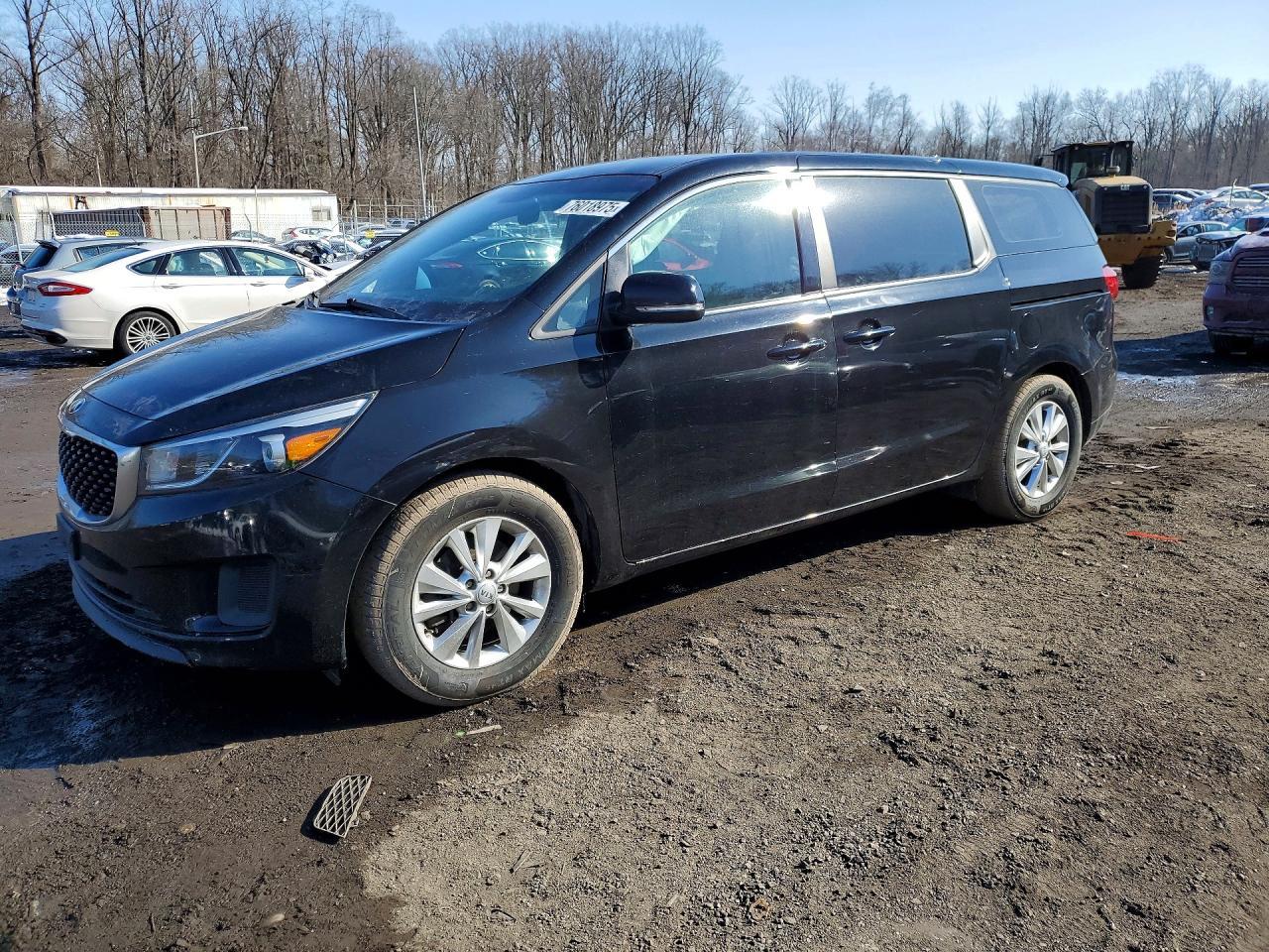 2015 KIA Sedona l