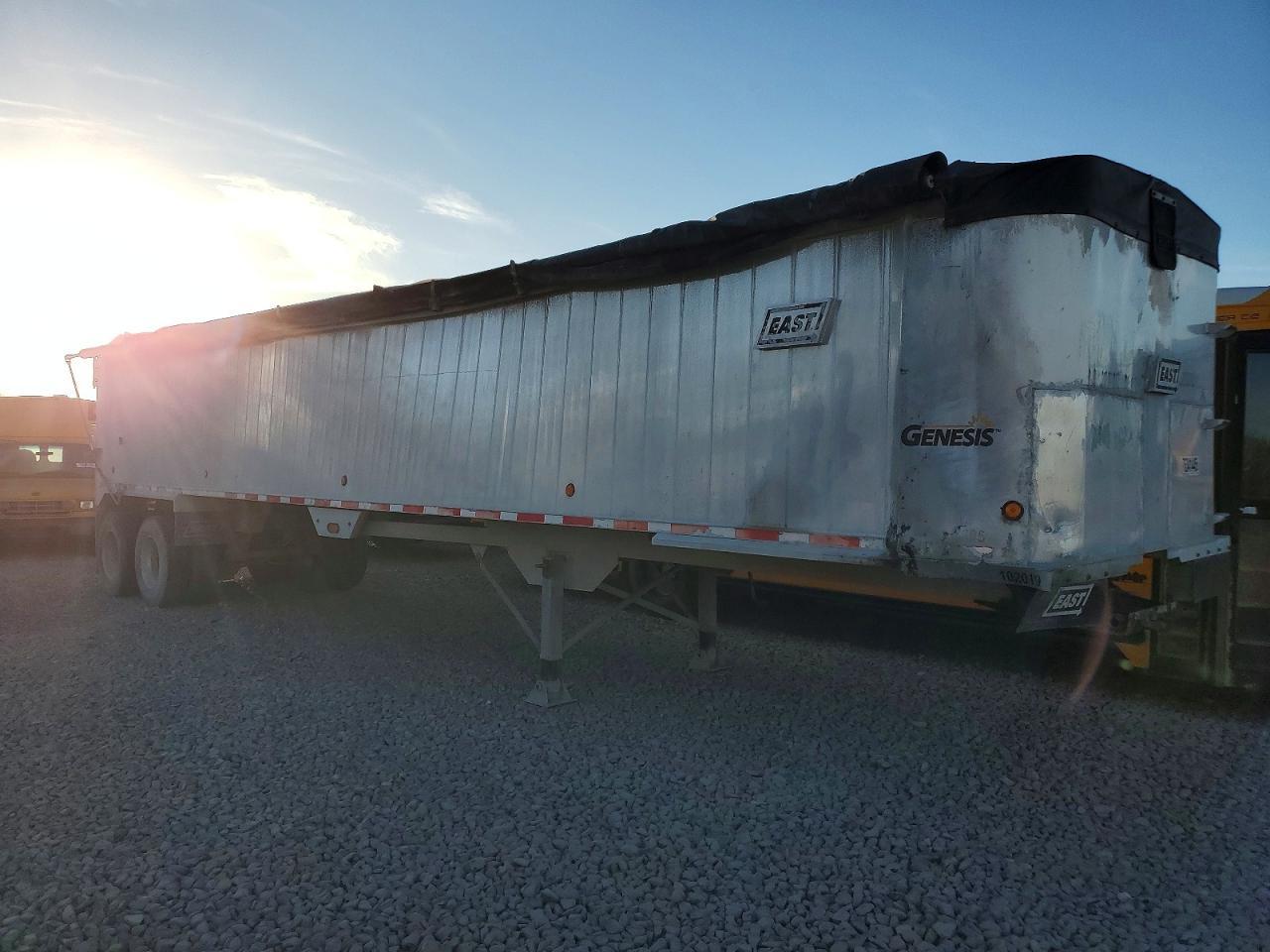 2007 East Manufacturing END Dump Trailer