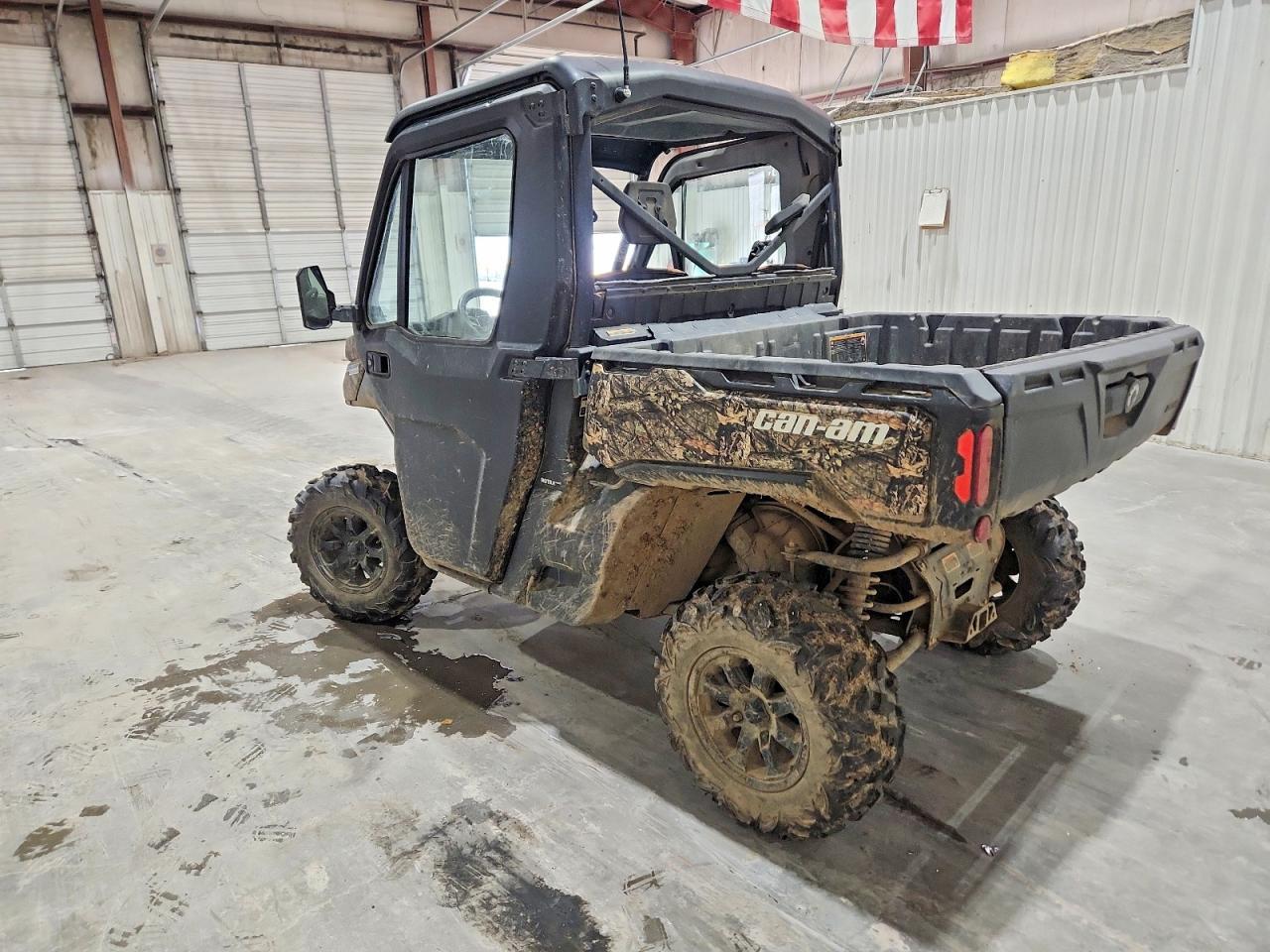 2021 Can-Am Defender-Utility Vehicle