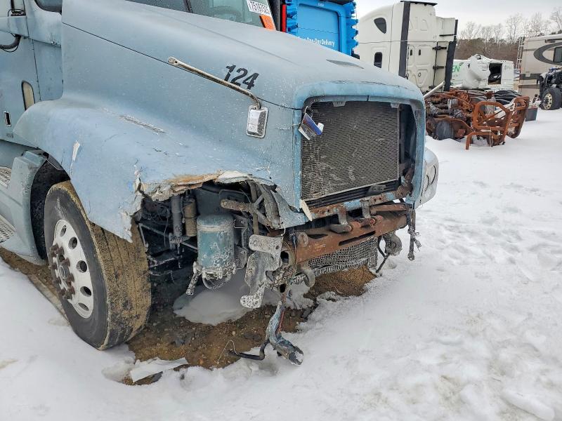 2007 Freightliner Conventional ST120
