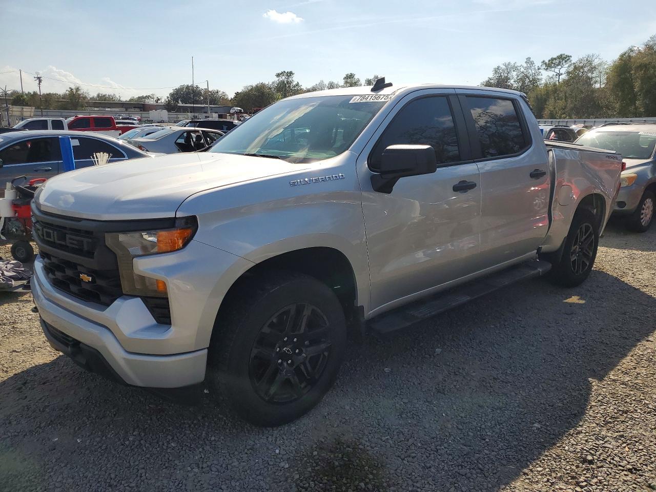 2022 Chevrolet Silverado K1500 Custom