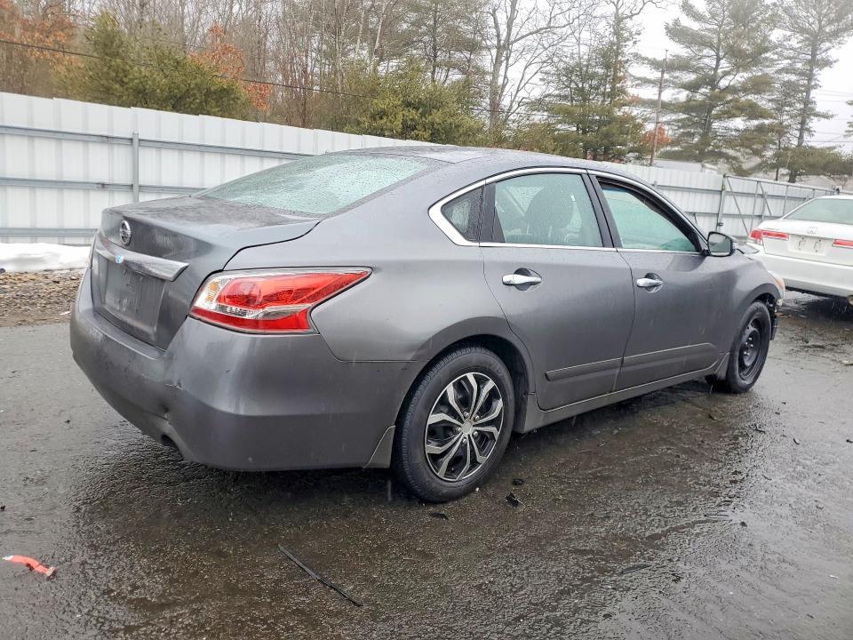 2015 Niss Altima 2.5