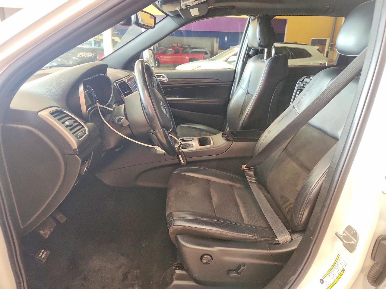2019 Jeep Grand Cherokee Laredo