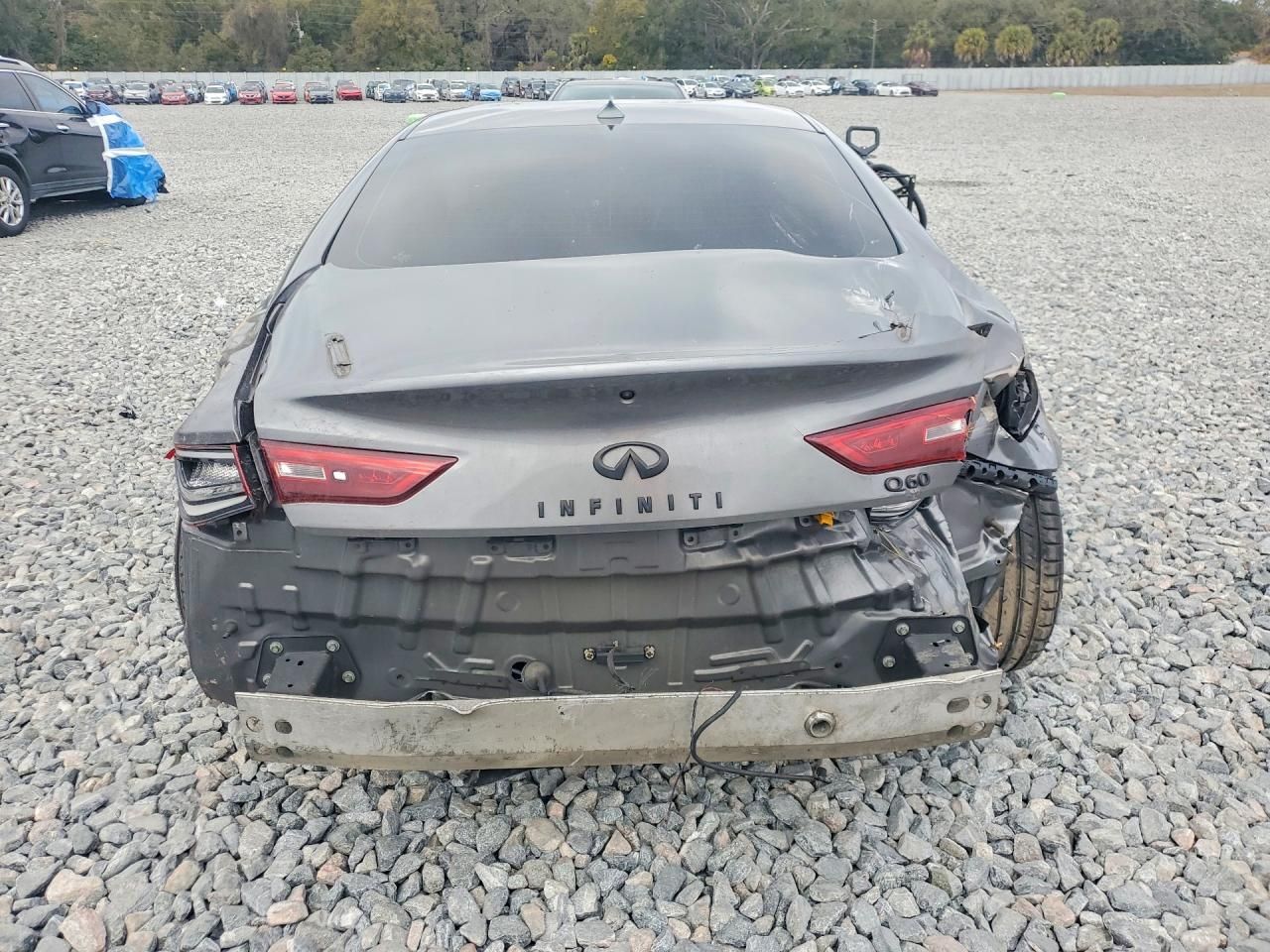 2017 Infiniti Q60 Base