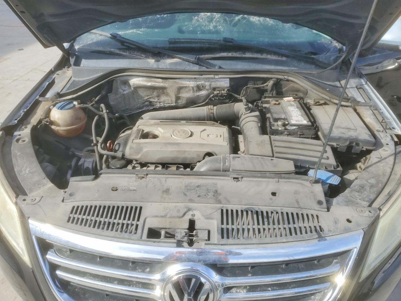 2011 Volkswagen Tiguan s