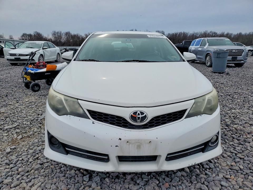 2013 Toyota Camry l