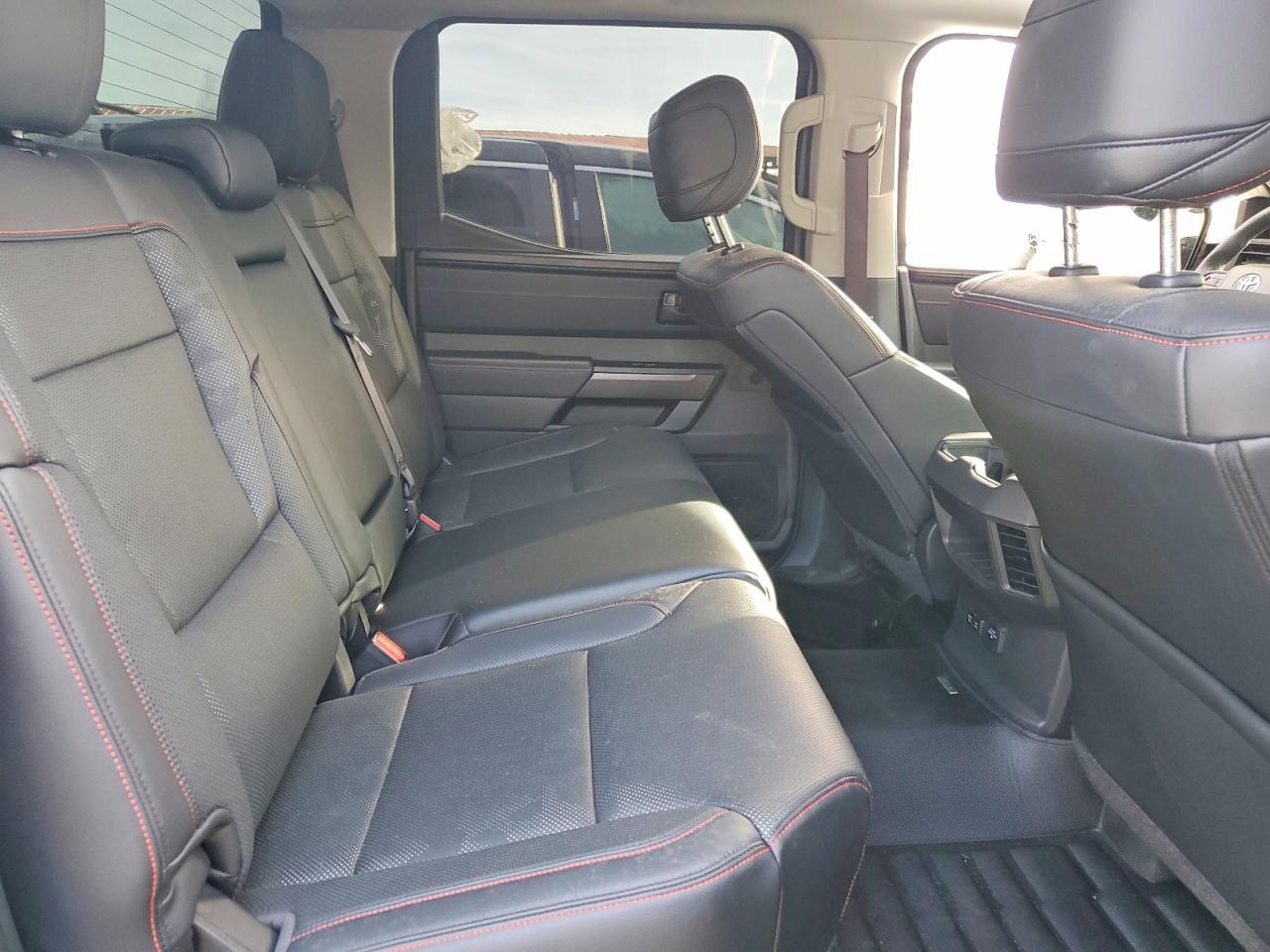 2022 Toyota Tundra Crewmax Limited
