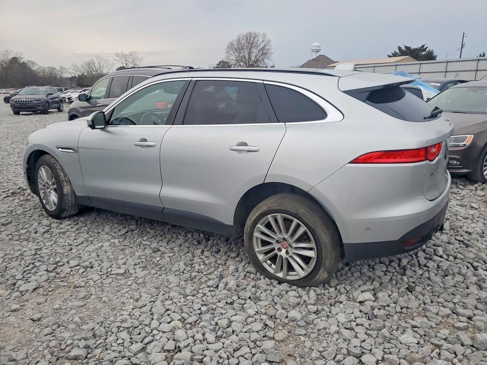 2019 Jaguar F-pace Prestige