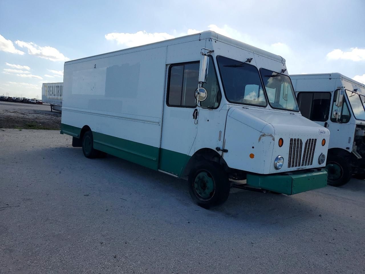 2012 Workhorse Custom Chassis 2012 Workhorse W62 Delivery Truck