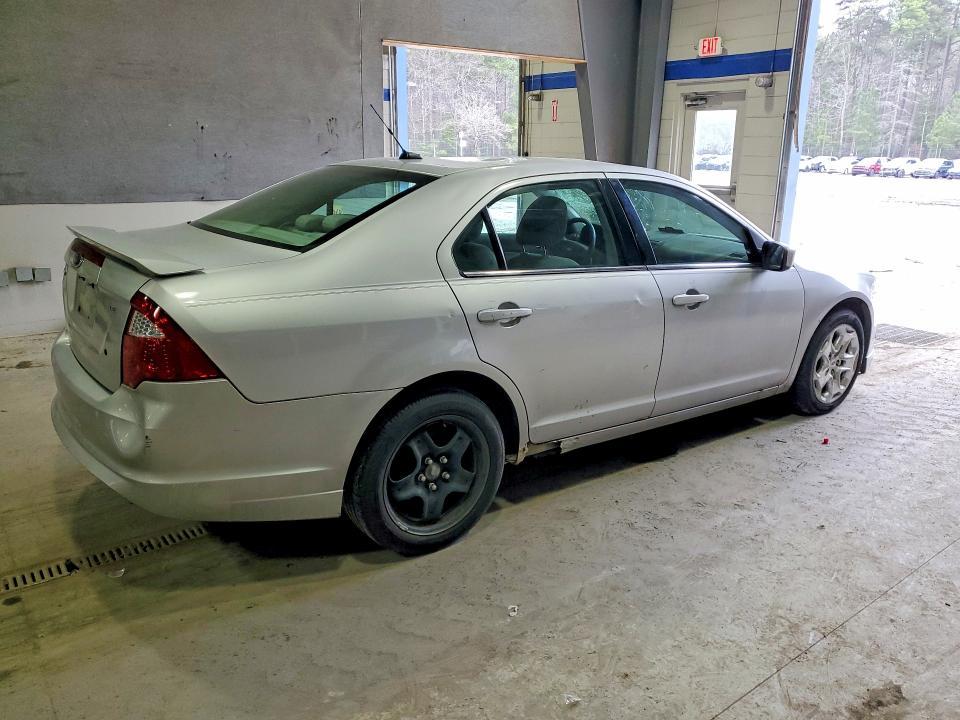 2010 Ford Fusion se
