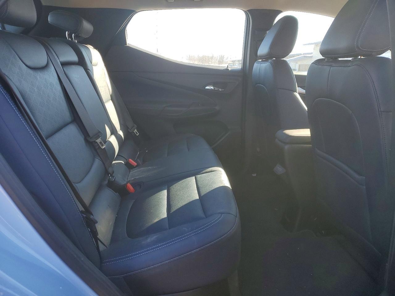 2023 Chevrolet Bolt euv lt