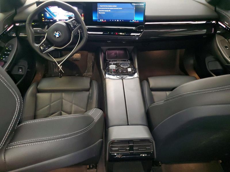2024 BMW 530 xi