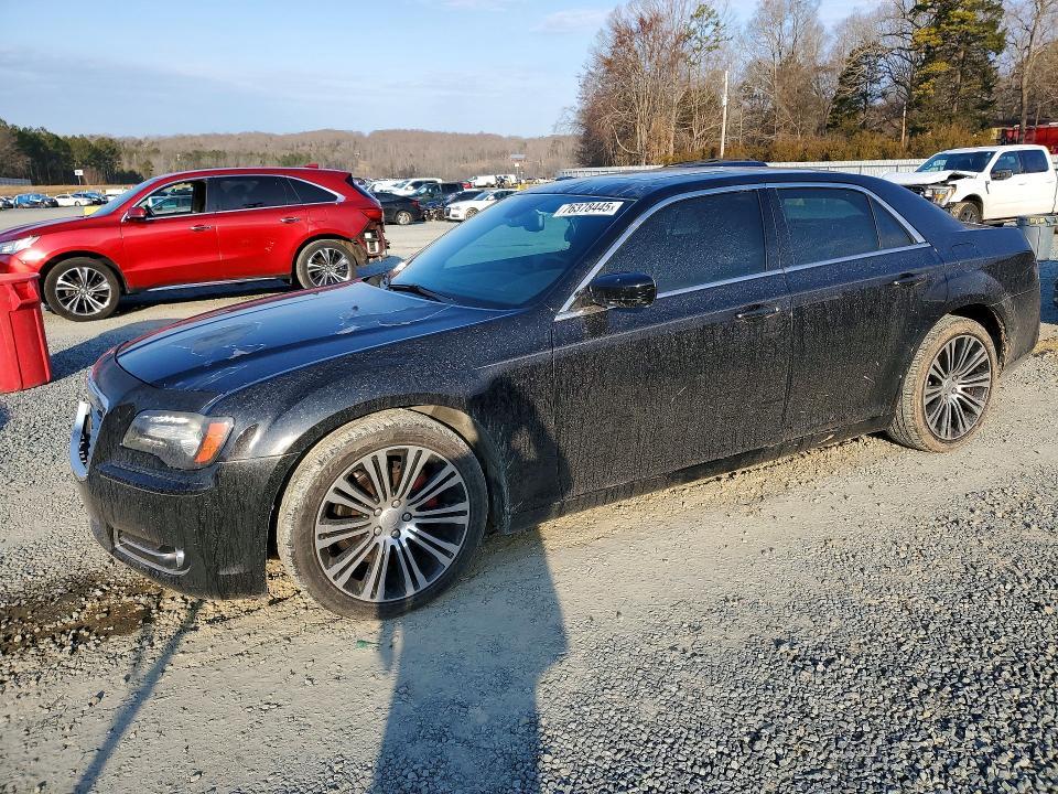 2013 Chrysler 300 s