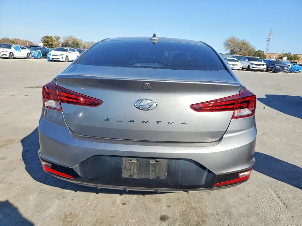 2019 Hyundai Elantra sel