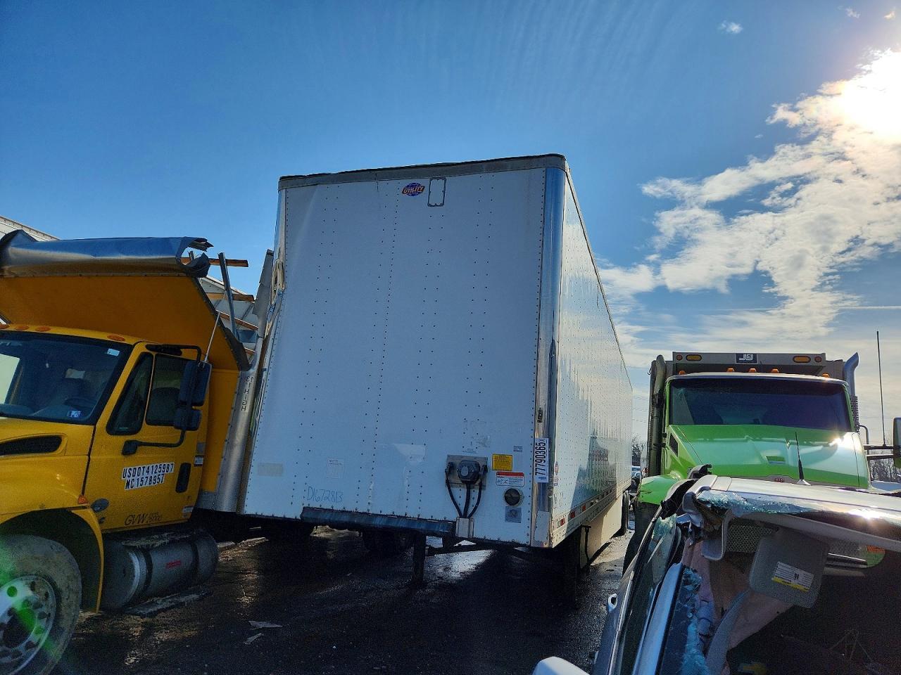 2016 Utility Trailer Mfg. 2016 Utility VS2DX DRY Van Trailer