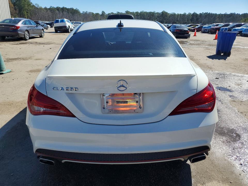 2015 Mercedes-Benz Cla 250