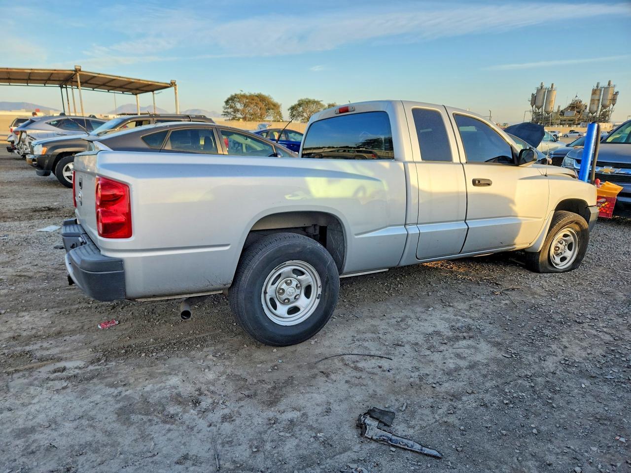 2007 Dodge Dakota st