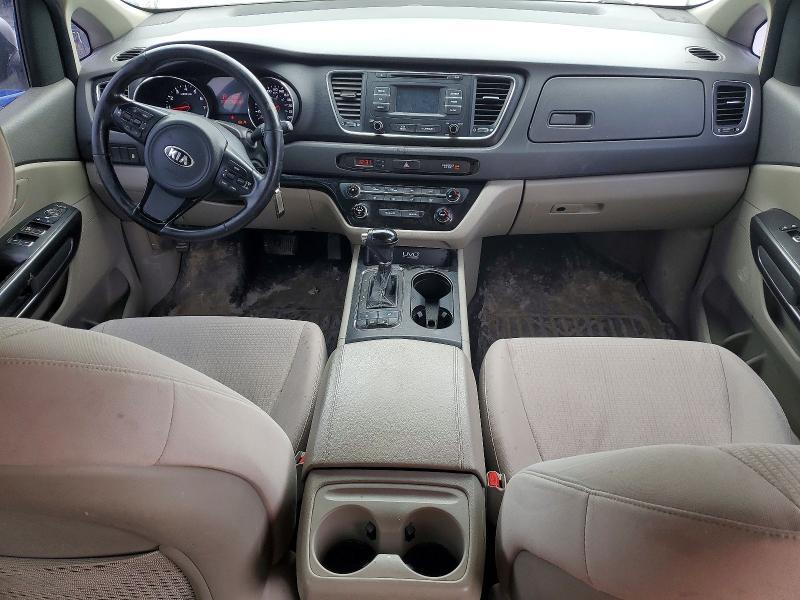 2016 KIA Sedona lx