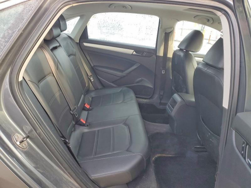 2012 Volkswagen Passat se