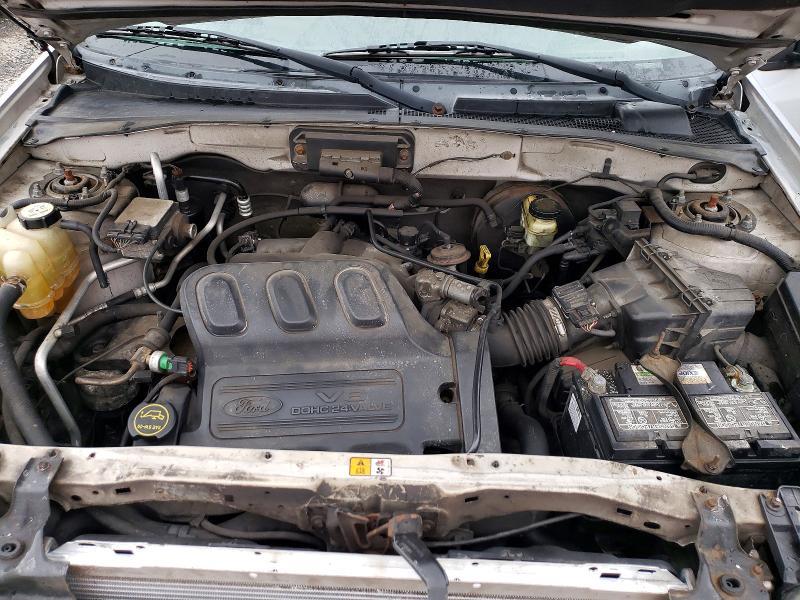 2004 Ford Escape xlt