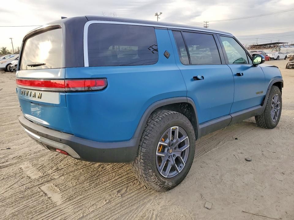 2023 Rivian R1S Adventure